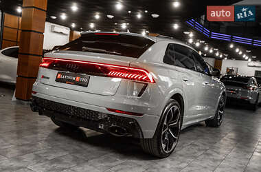 Позашляховик / Кросовер Audi RS Q8 2023 в 
