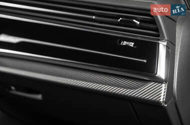 Позашляховик / Кросовер Audi RS Q8 2023 в 