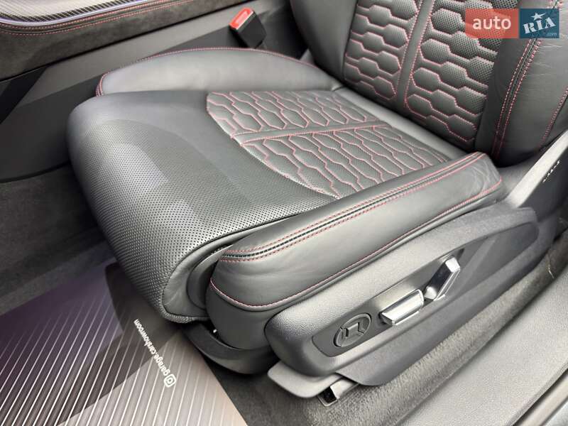 Внедорожник / Кроссовер Audi RS Q8 2021 в Киеве