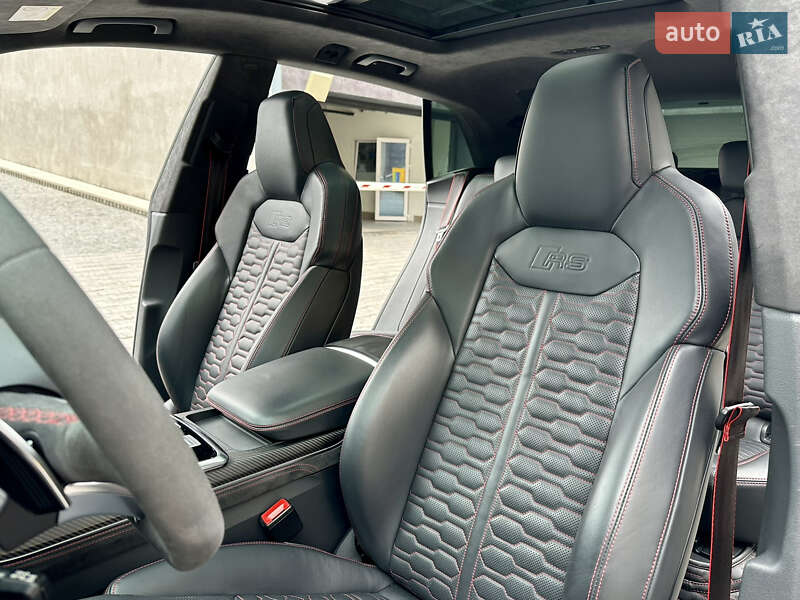 Внедорожник / Кроссовер Audi RS Q8 2020 в Киеве фото 42 Внедорожник / Кроссовер Audi RS Q8 2020 в Киеве