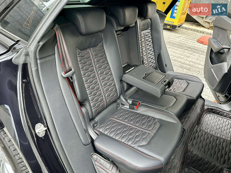 Внедорожник / Кроссовер Audi RS Q8 2020 в Киеве фото 50 Внедорожник / Кроссовер Audi RS Q8 2020 в Киеве