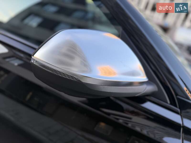 Позашляховик / Кросовер Audi RS Q8 2023 в Києві