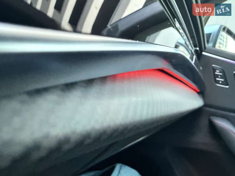 Позашляховик / Кросовер Audi RS Q8 2023 в Києві