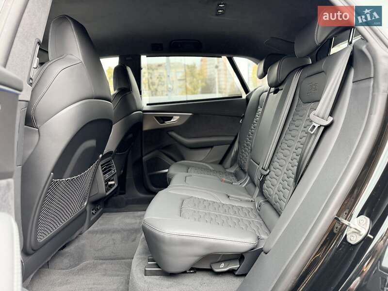 Внедорожник / Кроссовер Audi RS Q8 2025 в Киеве фото 28 Внедорожник / Кроссовер Audi RS Q8 2025 в Киеве