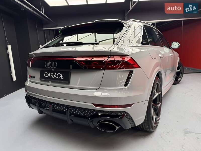 Позашляховик / Кросовер Audi RS Q8 2025 в Києві
