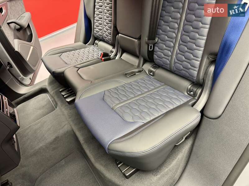 Позашляховик / Кросовер Audi RS Q8 2025 в Києві