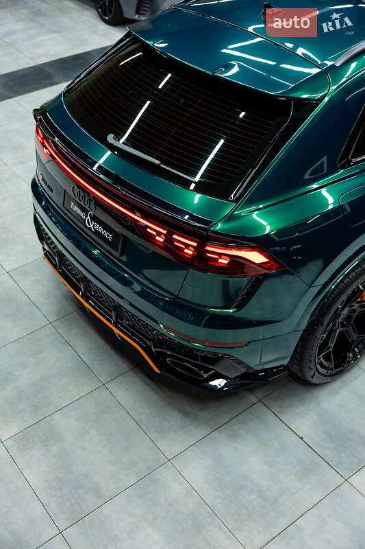 Позашляховик / Кросовер Audi RS Q8 2025 в Дніпрі фото 14 Позашляховик / Кросовер Audi RS Q8 2025 в Дніпрі