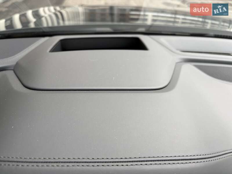 Внедорожник / Кроссовер Audi RS Q8 2023 в Киеве фото 48 Внедорожник / Кроссовер Audi RS Q8 2023 в Киеве