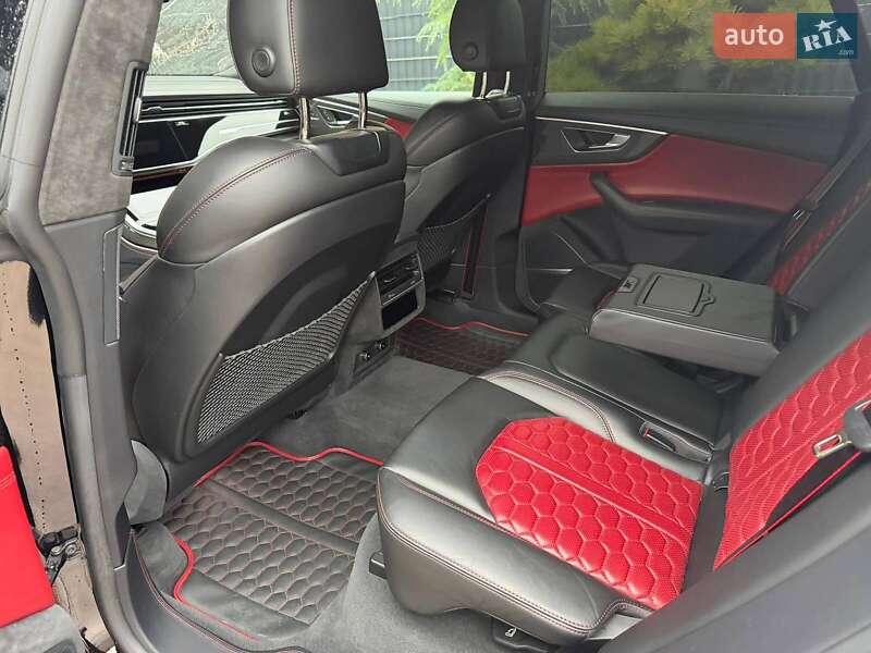 Внедорожник / Кроссовер Audi RS Q8 2020 в Ужгороде фото 6 Внедорожник / Кроссовер Audi RS Q8 2020 в Ужгороде