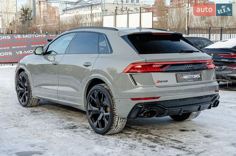 Внедорожник / Кроссовер Audi RS Q8 2023 в Киеве