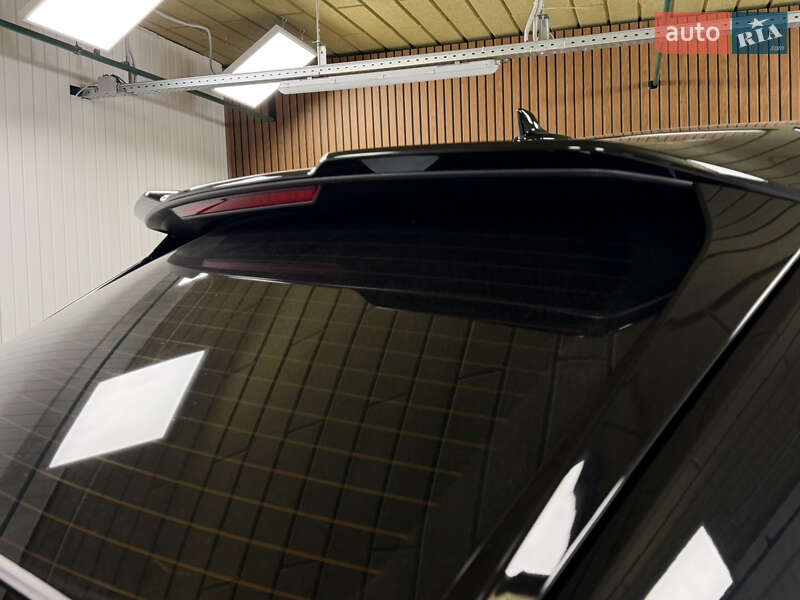 Внедорожник / Кроссовер Audi RS Q8 2023 в Киеве