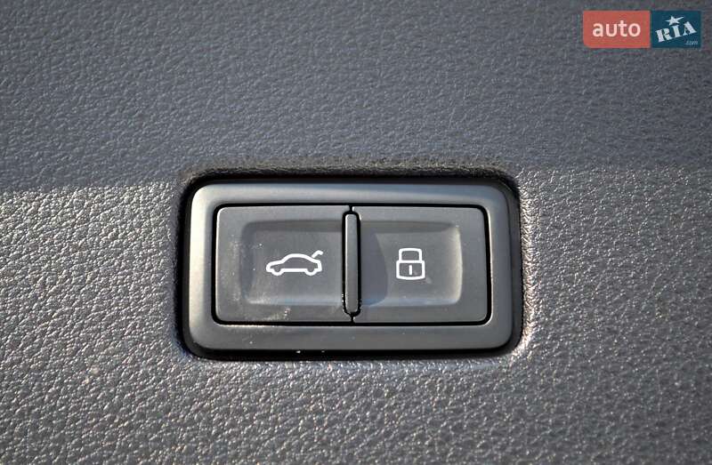 Внедорожник / Кроссовер Audi RS Q8 2021 в Одессе фото 52 Внедорожник / Кроссовер Audi RS Q8 2021 в Одессе