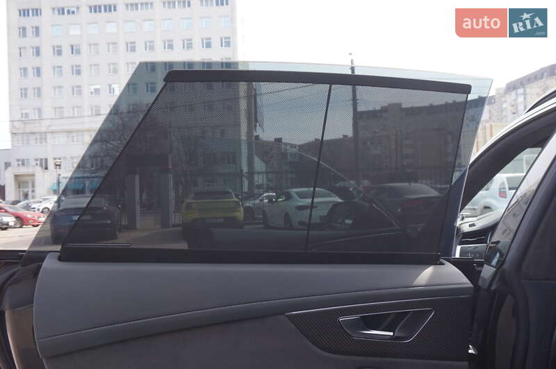 Позашляховик / Кросовер Audi RS Q8 2020 в Одесі