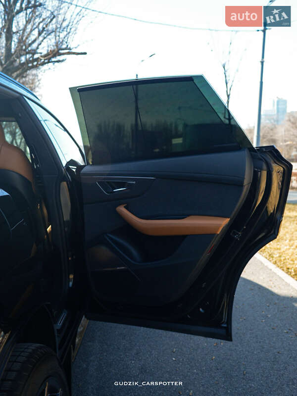 Внедорожник / Кроссовер Audi RS Q8 2025 в Днепре