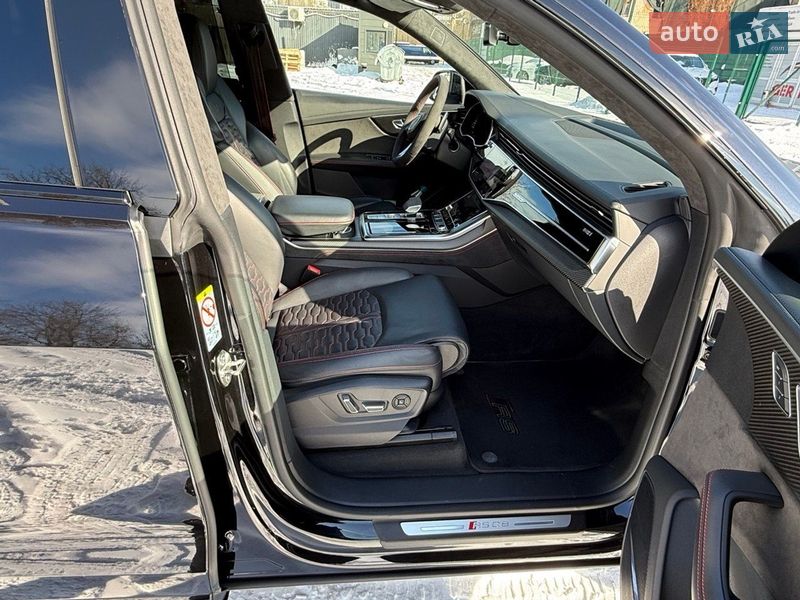 Внедорожник / Кроссовер Audi RS Q8 2021 в Киеве
