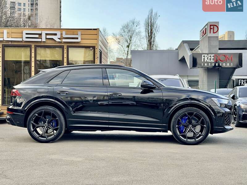 Внедорожник / Кроссовер Audi RS Q8 2025 в Киеве фото 46 Внедорожник / Кроссовер Audi RS Q8 2025 в Киеве