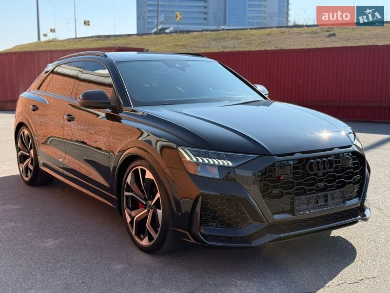 Внедорожник / Кроссовер Audi RS Q8 2021 в Киеве