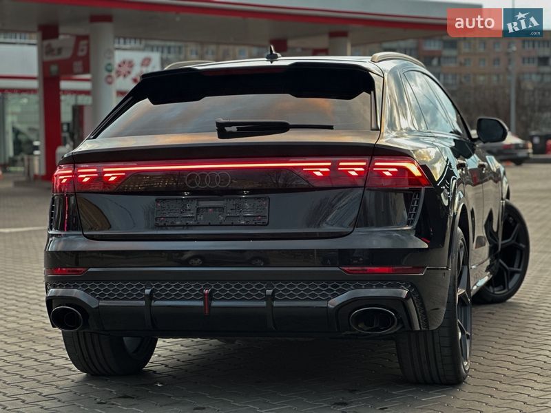 Позашляховик / Кросовер Audi RS Q8 2025 в Києві