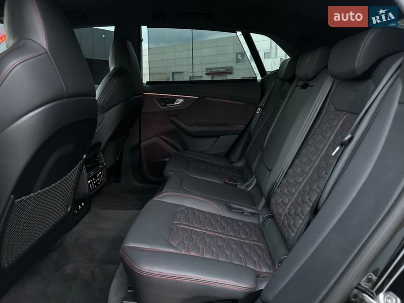 Позашляховик / Кросовер Audi RS Q8 2025 в Києві