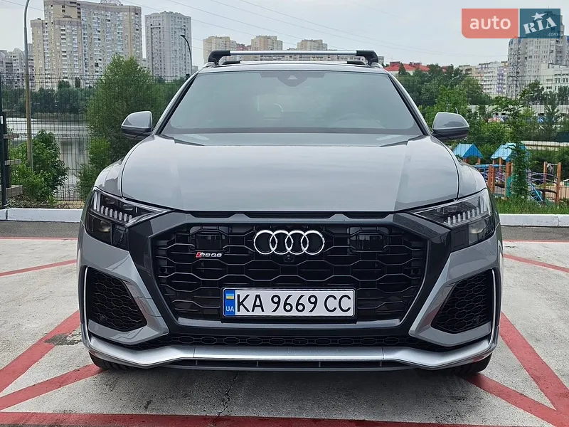 Audi RS Q8