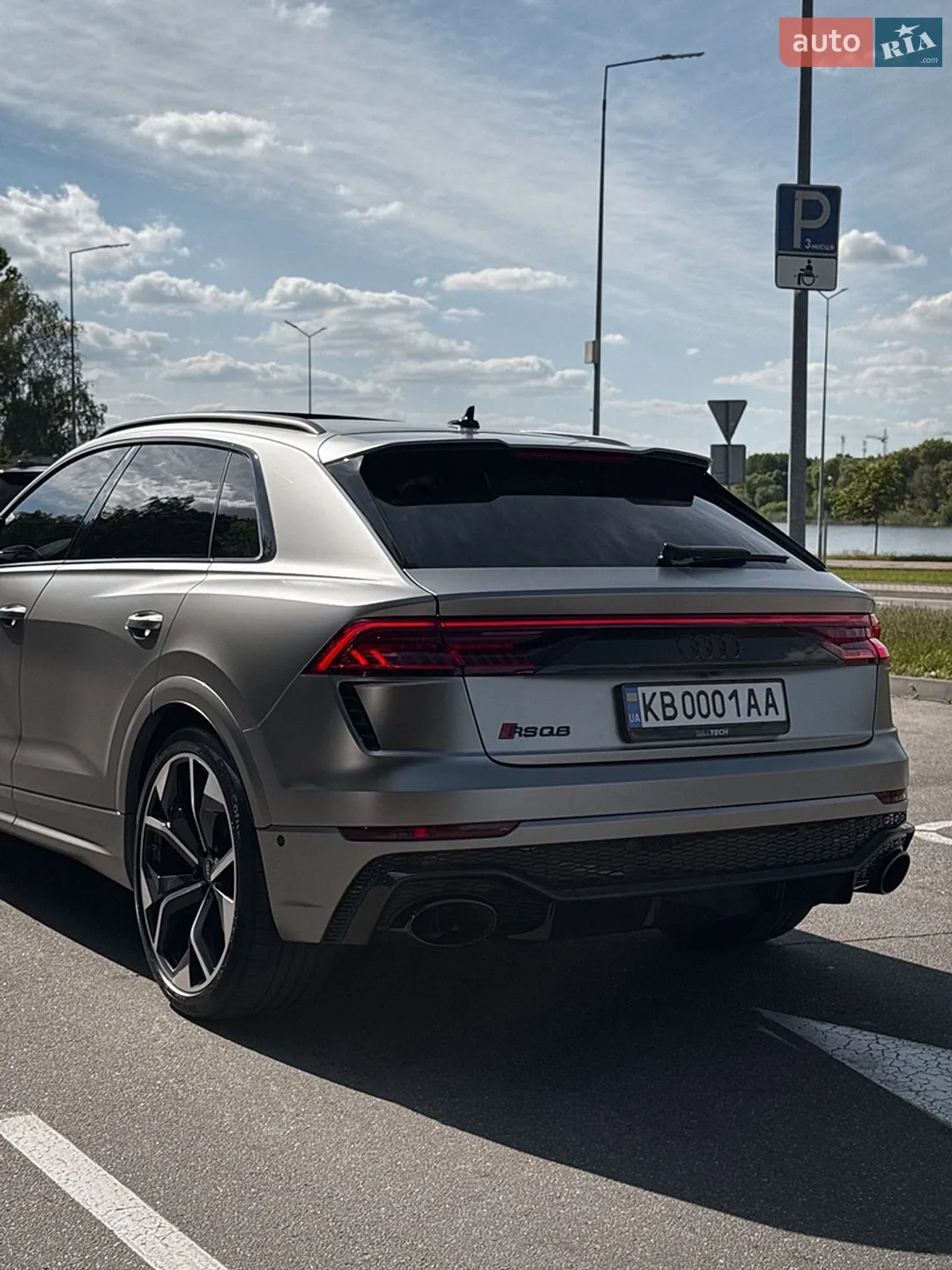 2022 Audi RS Q8 - мініатюра 2