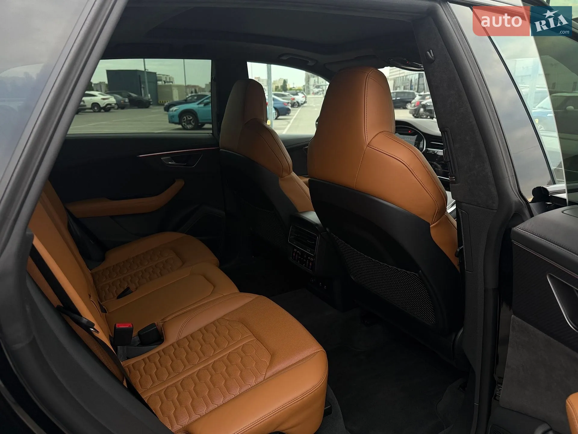 2022 Audi RS Q8 - мініатюра 32