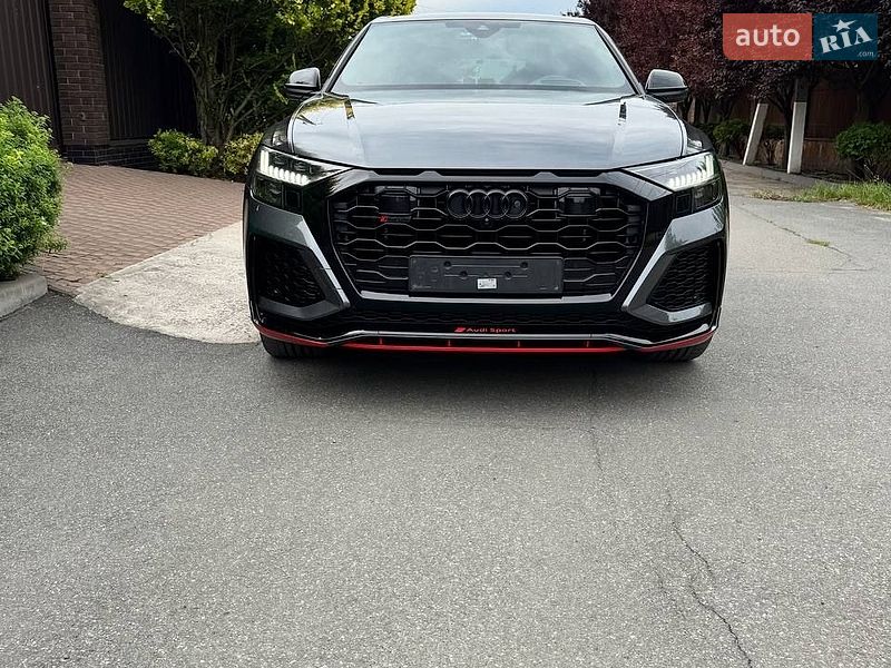 Внедорожник / Кроссовер Audi RS Q8 2021 в Ужгороде