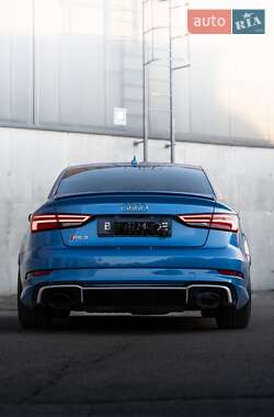 Седан Audi RS3 2017 в 