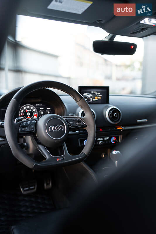 Седан Audi RS3 2017 в Києві