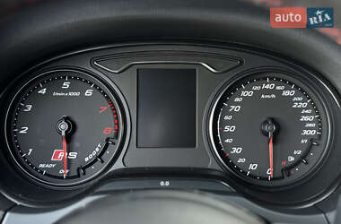 Седан Audi RS3 2015 в 