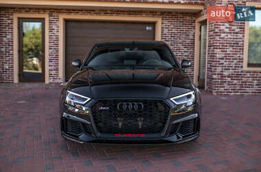 Седан Audi RS3 2018 в 