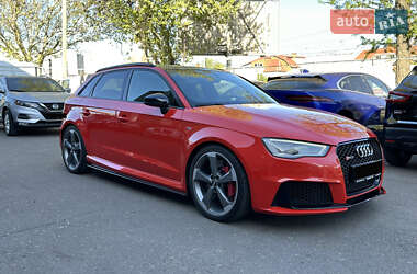 Седан Audi RS3 2017 в 