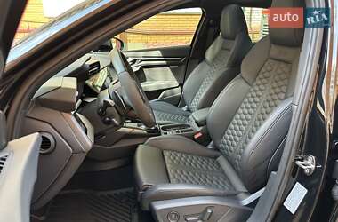 Седан Audi RS3 2021 в 
