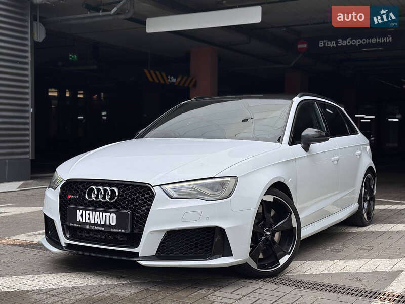 Audi RS3 2017