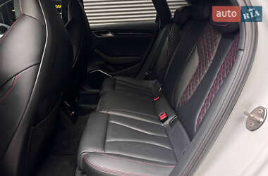 Седан Audi RS3 2017 в 