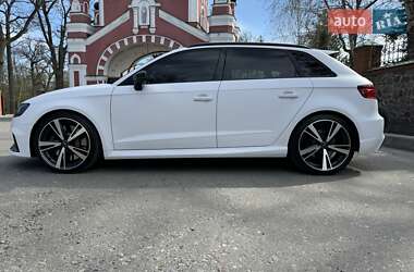 Хэтчбек Audi RS3 2016 в Киеве