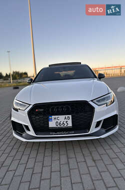 Седан Audi RS3 2017 в 