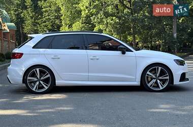 Хэтчбек Audi RS3 2016 в Киеве