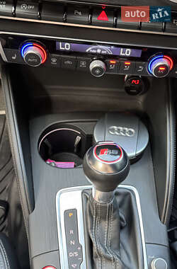 Хэтчбек Audi RS3 2016 в 