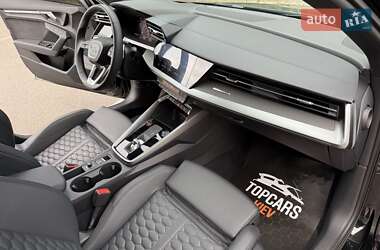 Седан Audi RS3 2022 в 
