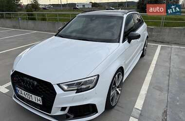 Хэтчбек Audi RS3 2016 в 