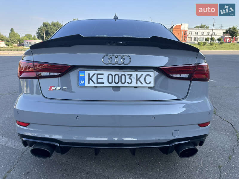 Седан Audi RS3 2017 в Киеве фото 2 Седан Audi RS3 2017 в Киеве