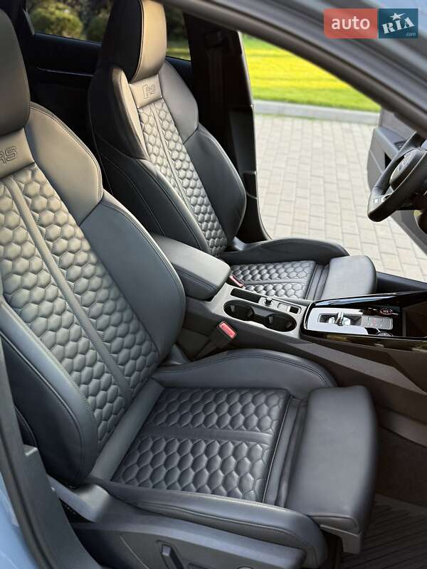 Седан Audi RS3 2024 в Днепре фото 23 Седан Audi RS3 2024 в Днепре