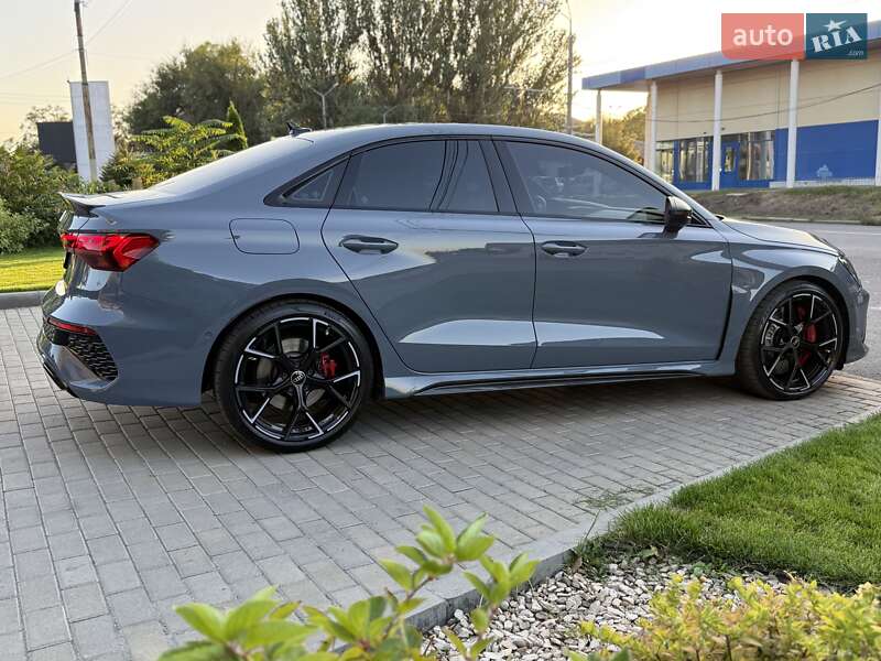 Седан Audi RS3 2024 в Днепре фото 36 Седан Audi RS3 2024 в Днепре