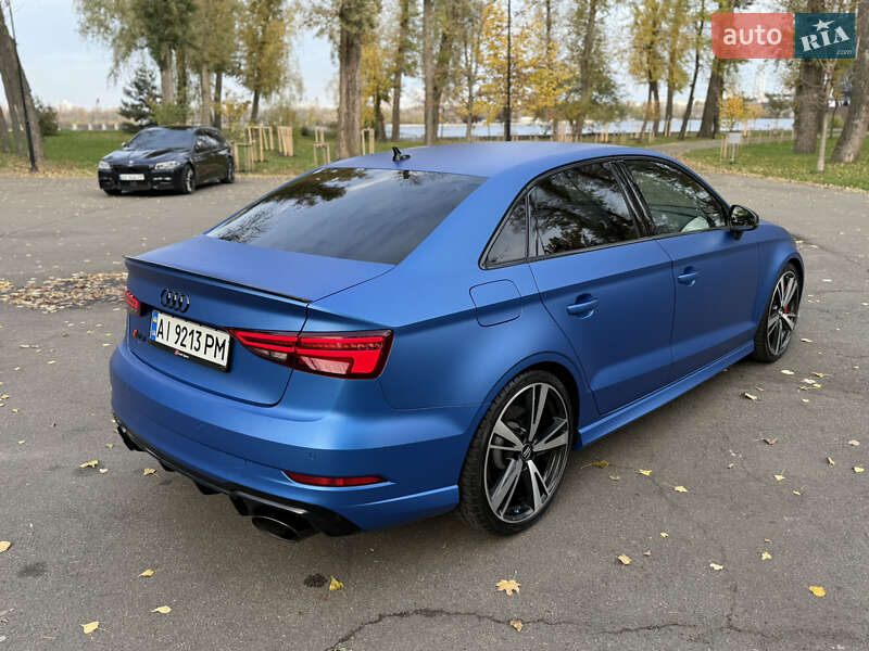 Седан Audi RS3 2017 в Києві фото 8 Седан Audi RS3 2017 в Києві