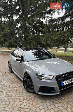 Хэтчбек Audi RS3 2016 в Киеве