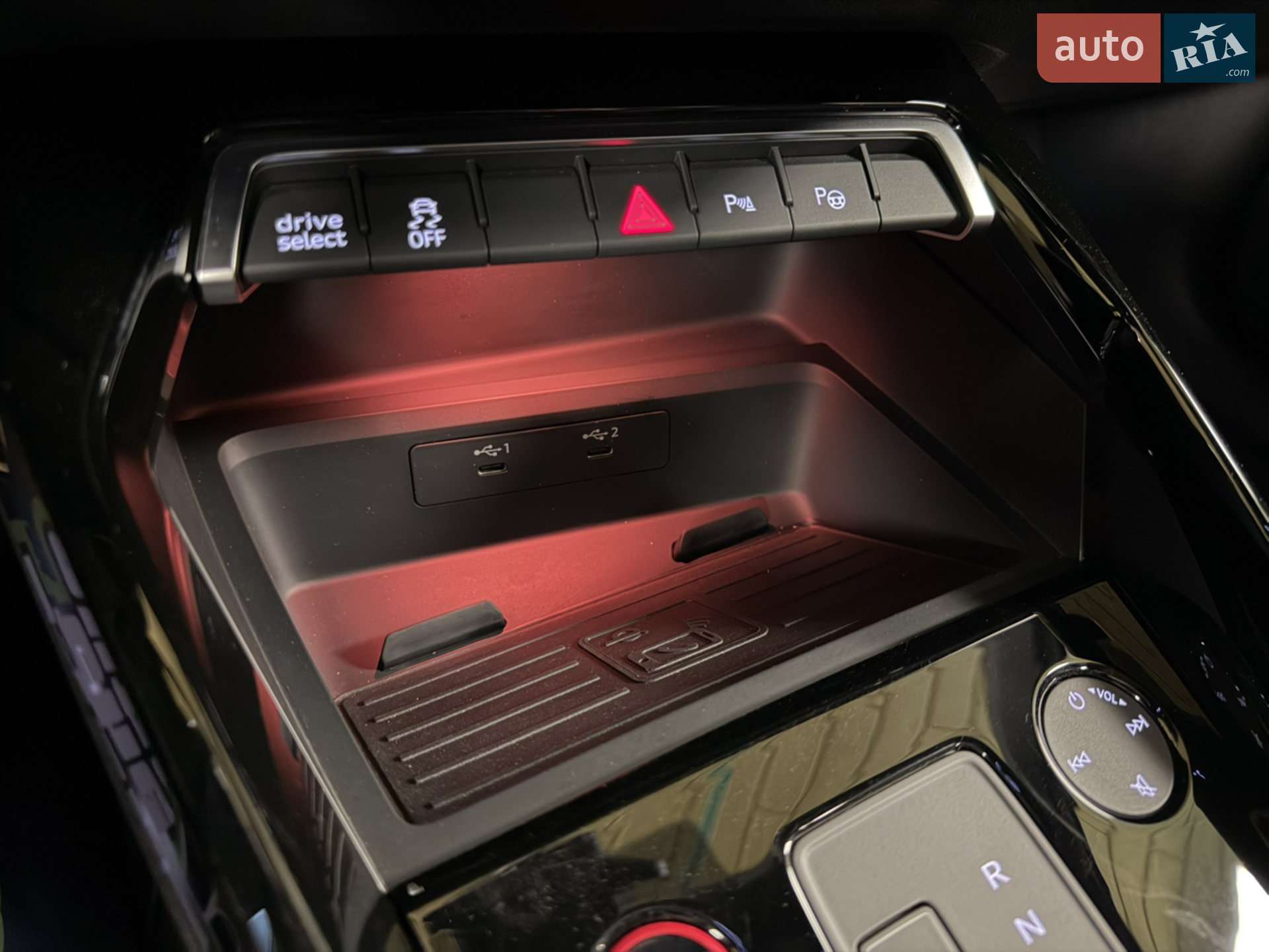 2024 Audi RS3 - мініатюра 32