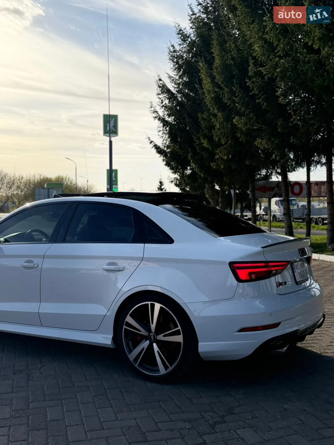 2017 Audi RS3 - мініатюра 39