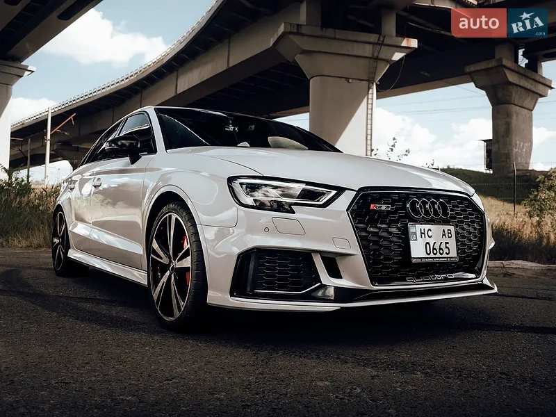 Audi RS3