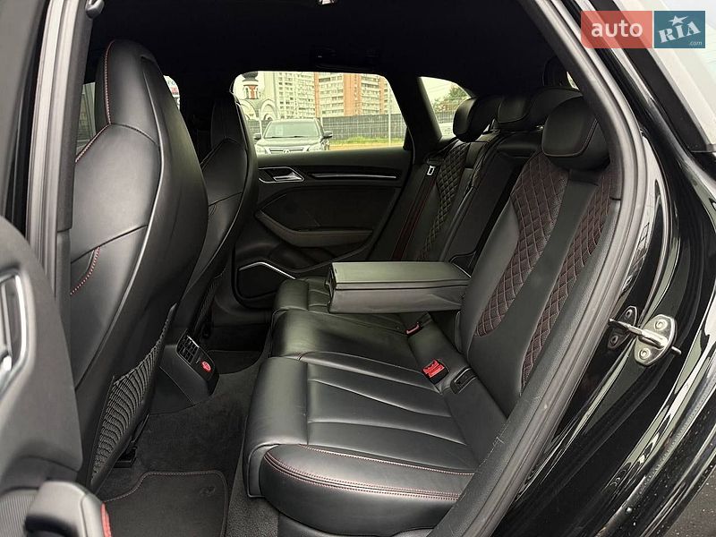 Седан Audi RS3 2016 в Києві